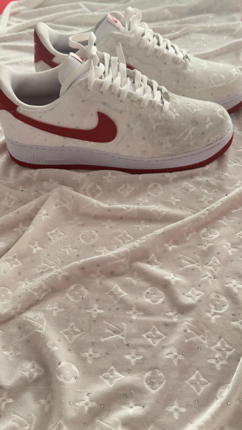 White Diamond velvet af1