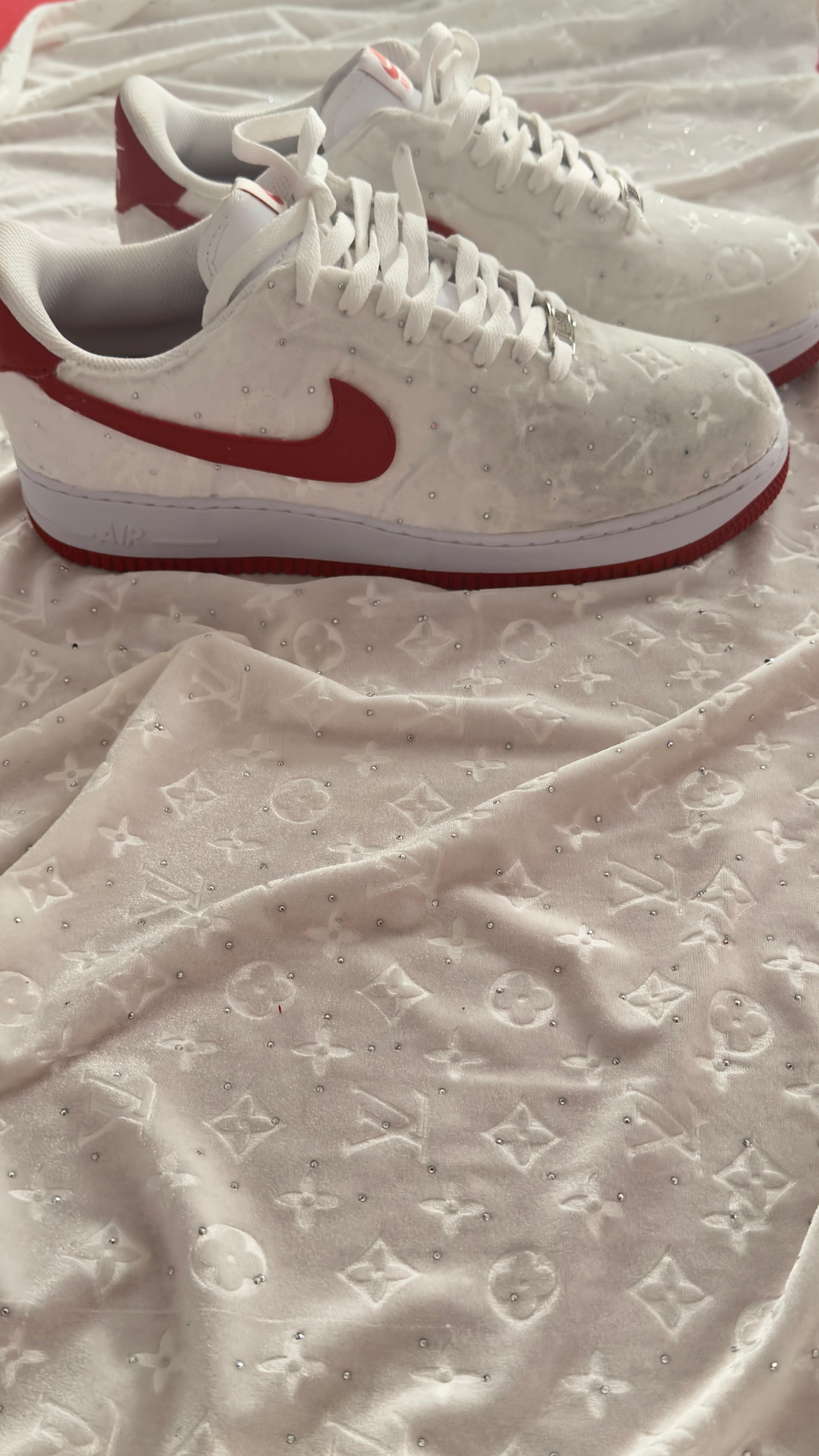 White Diamond velvet af1