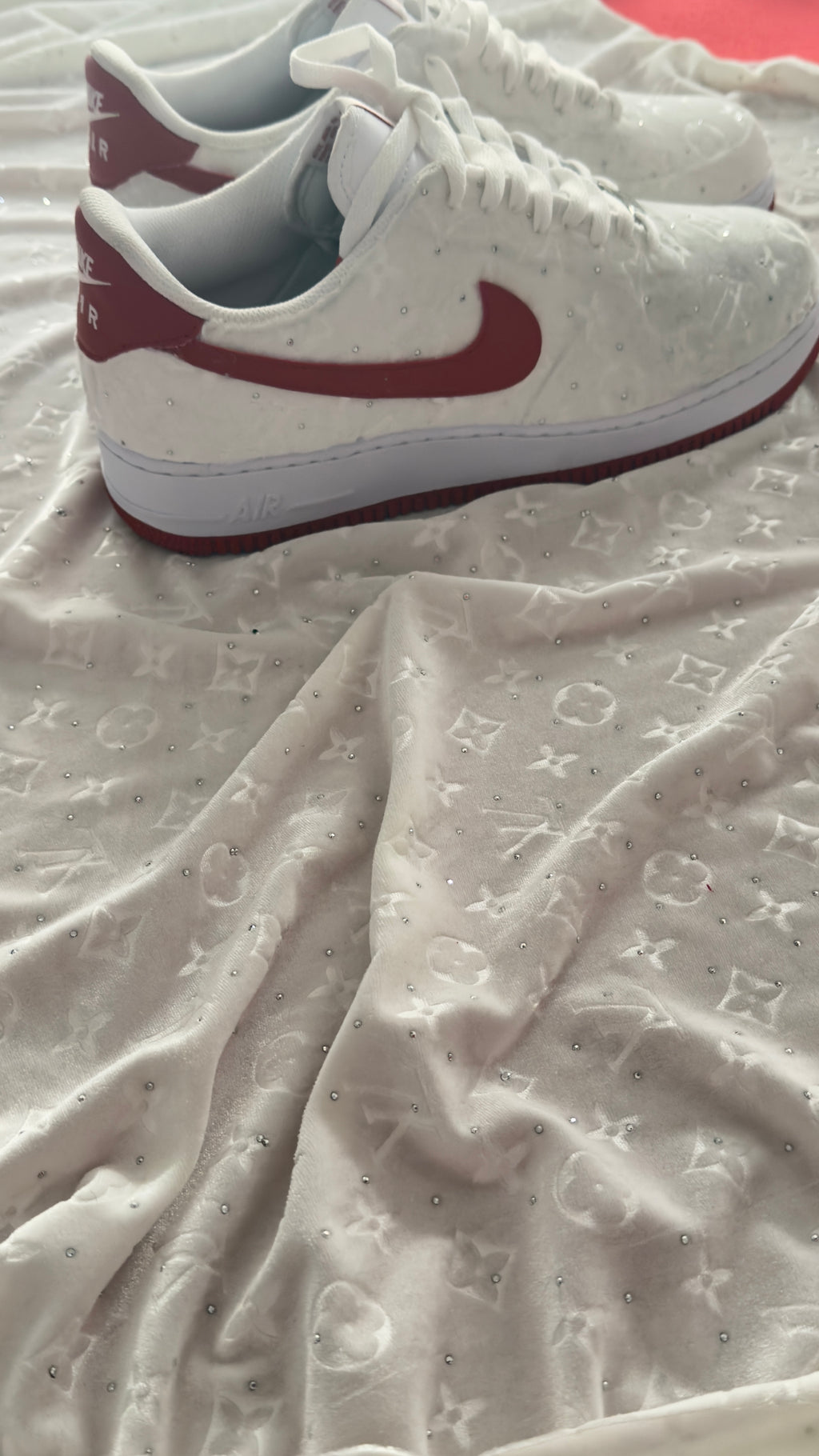 White Diamond velvet af1