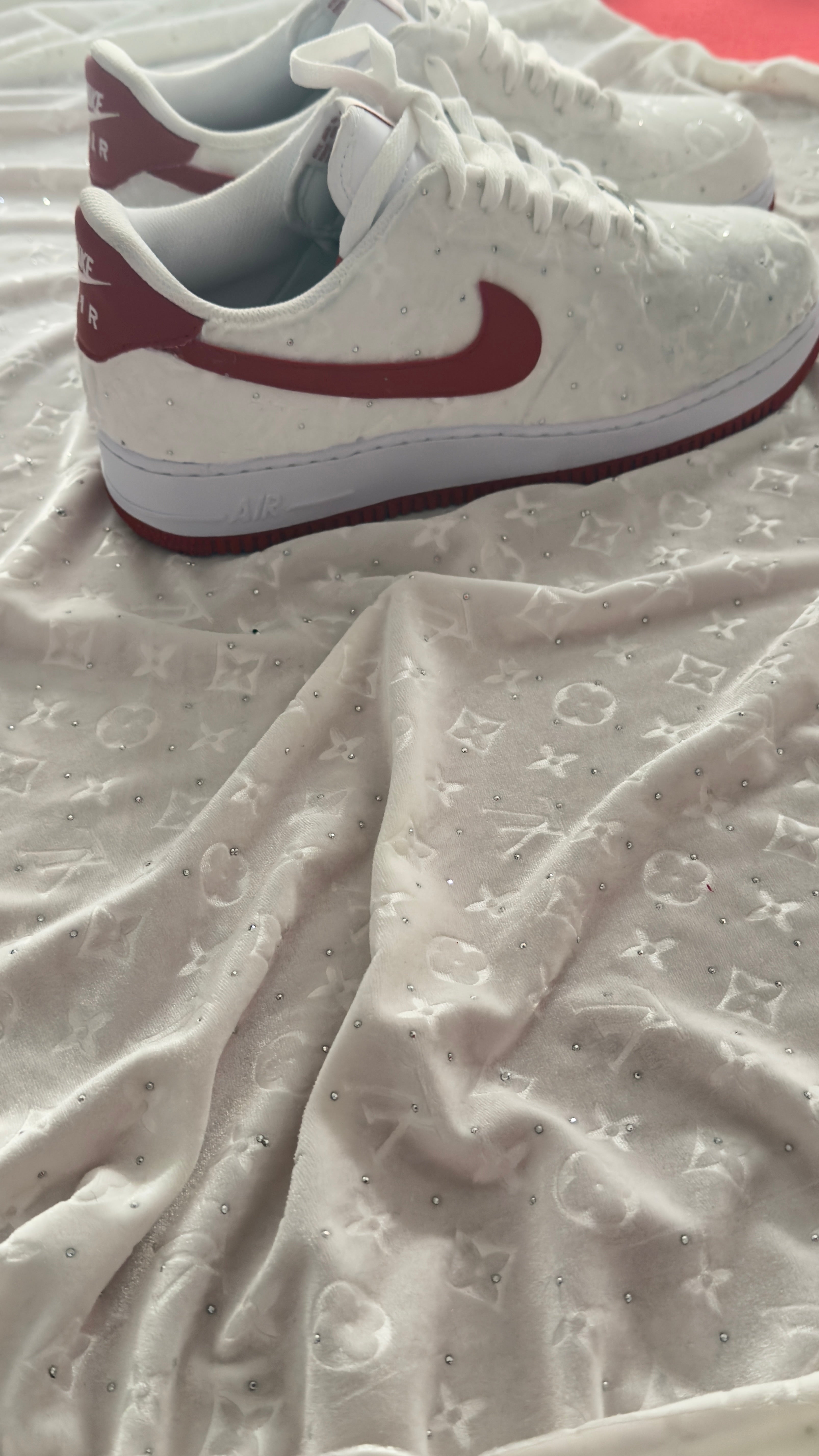 White Diamond velvet af1