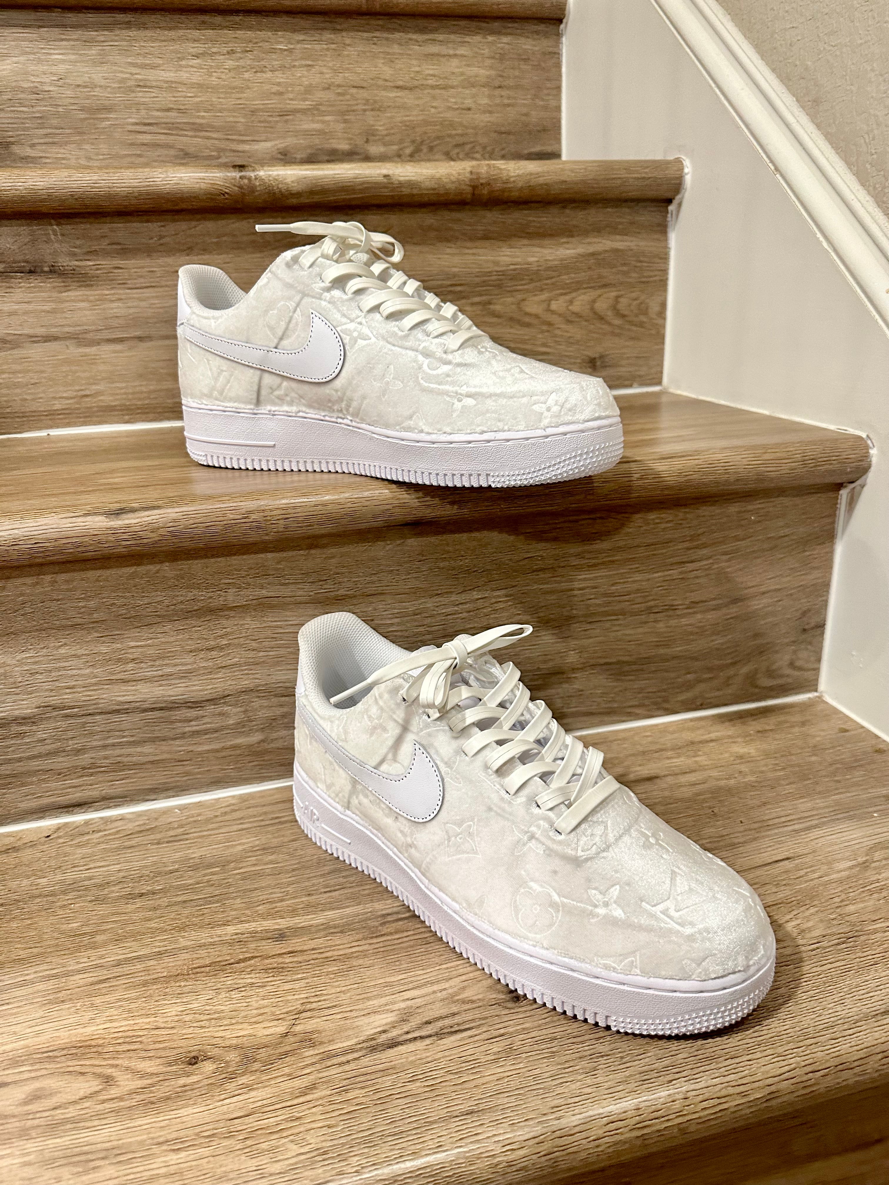 cool white velvet af1