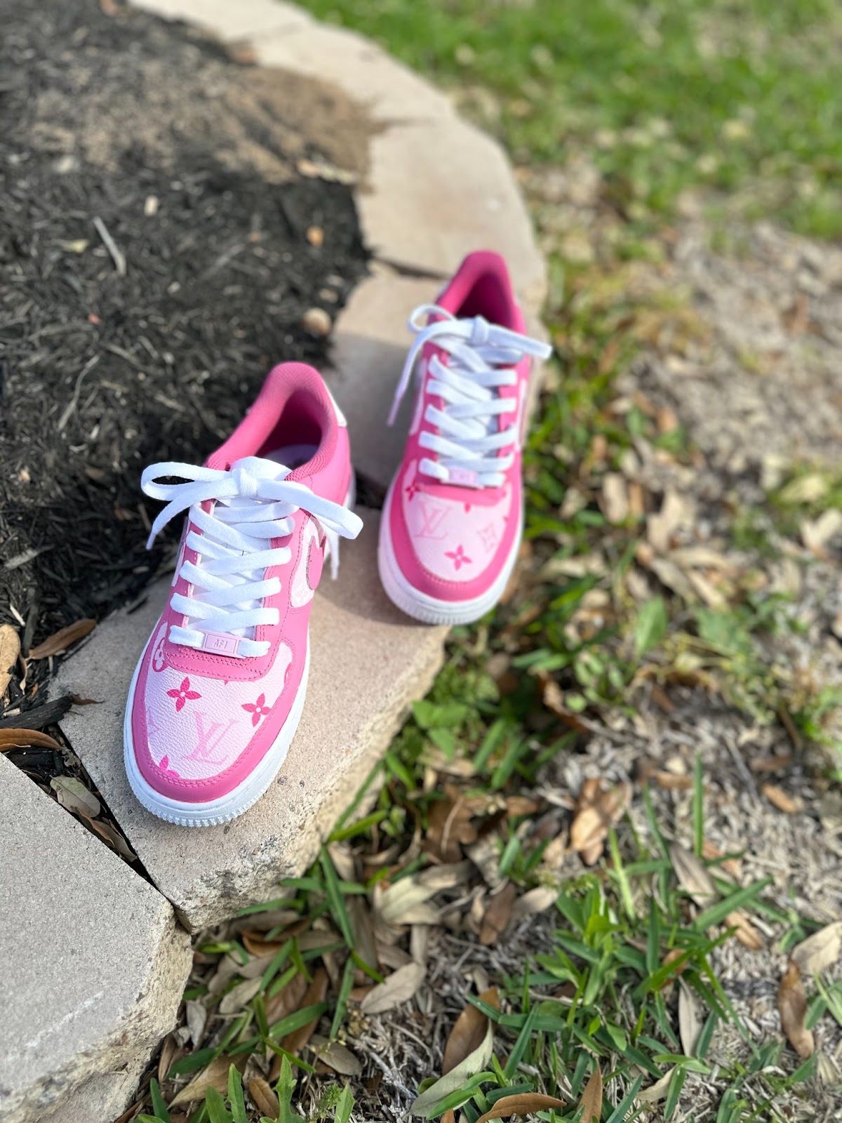 Hot Pink Sneaker LV AF1 - MQ Customs