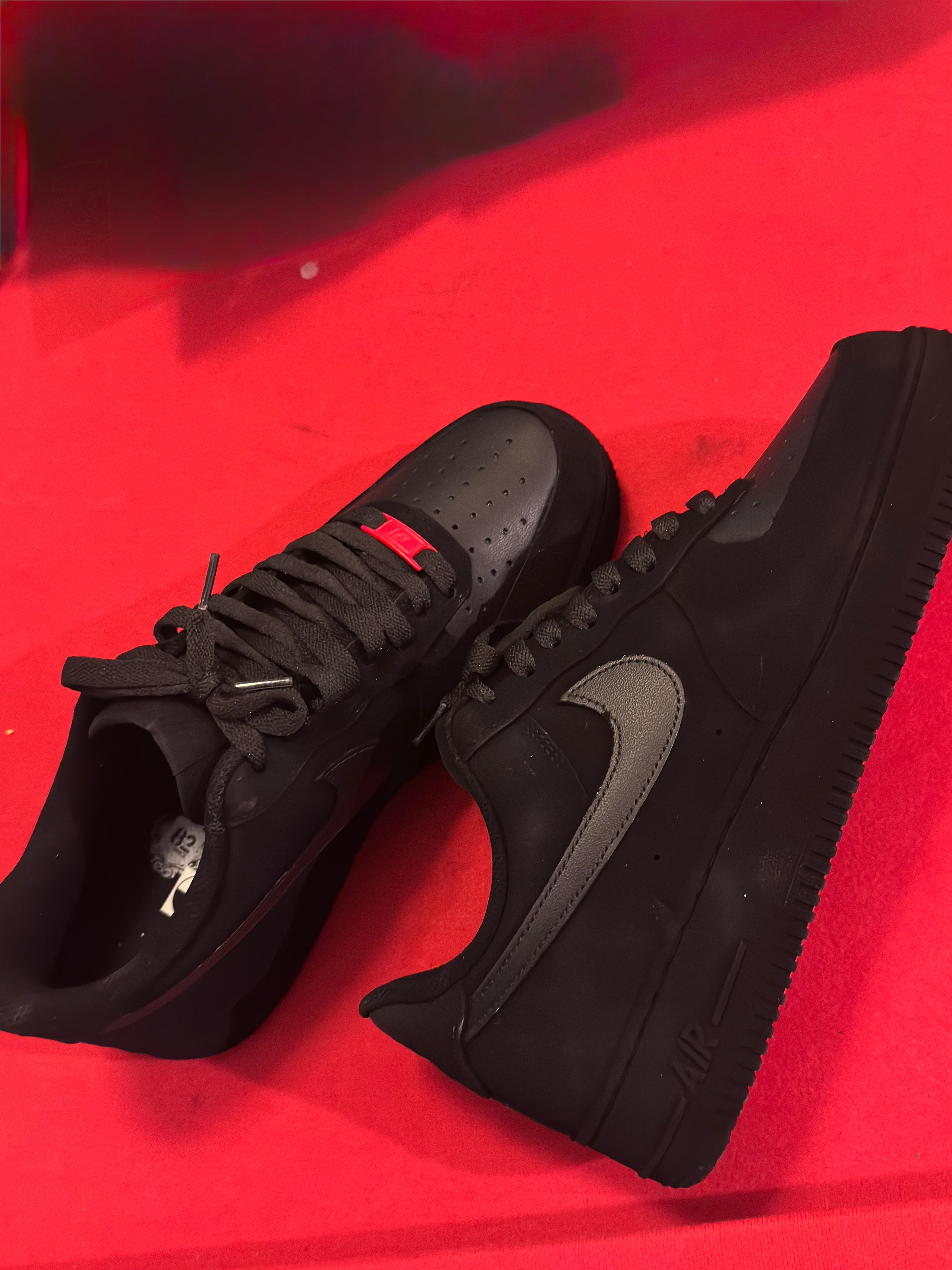 Red bottom blackness