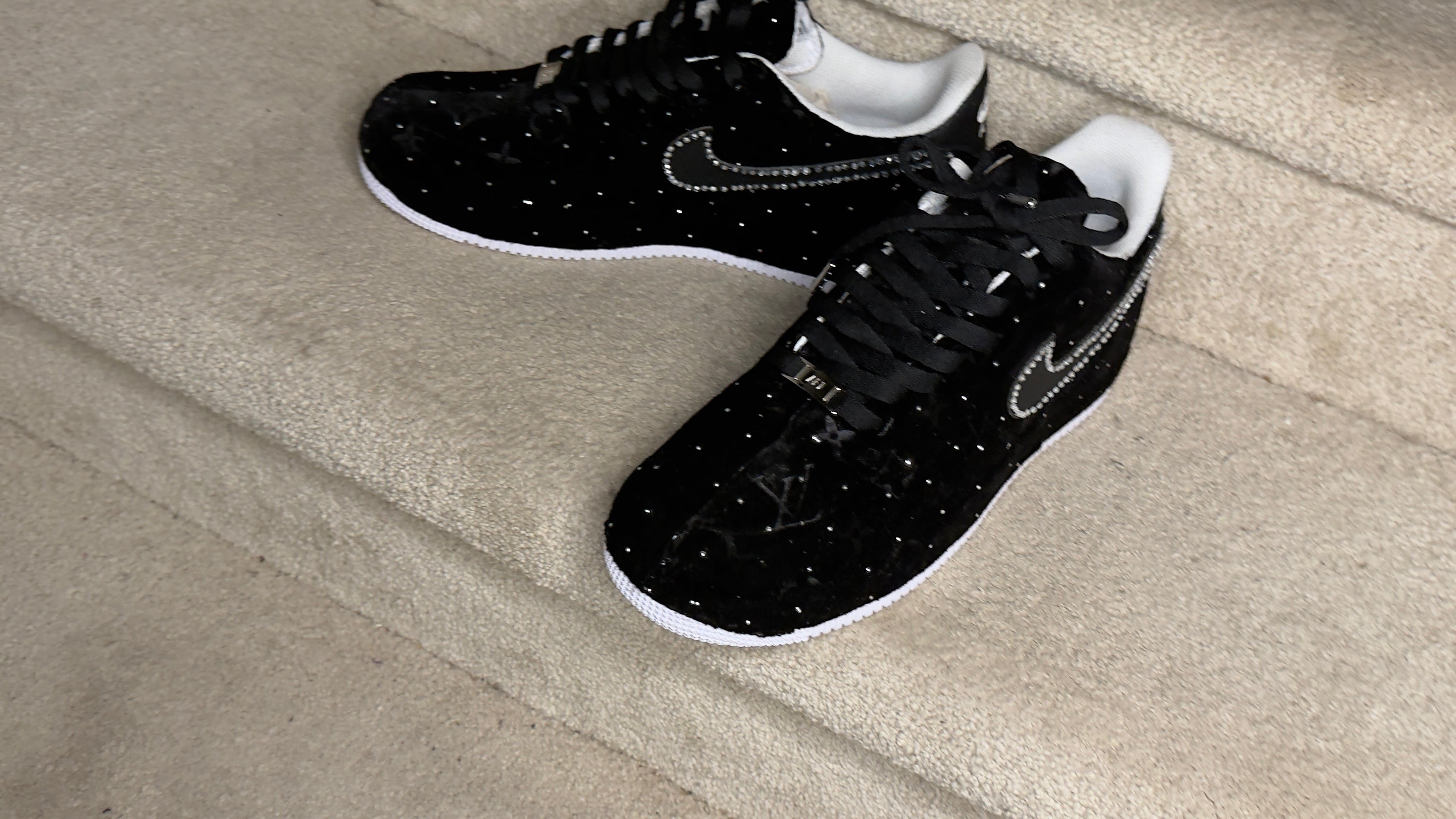 (Black Rhinestone lv  AF1