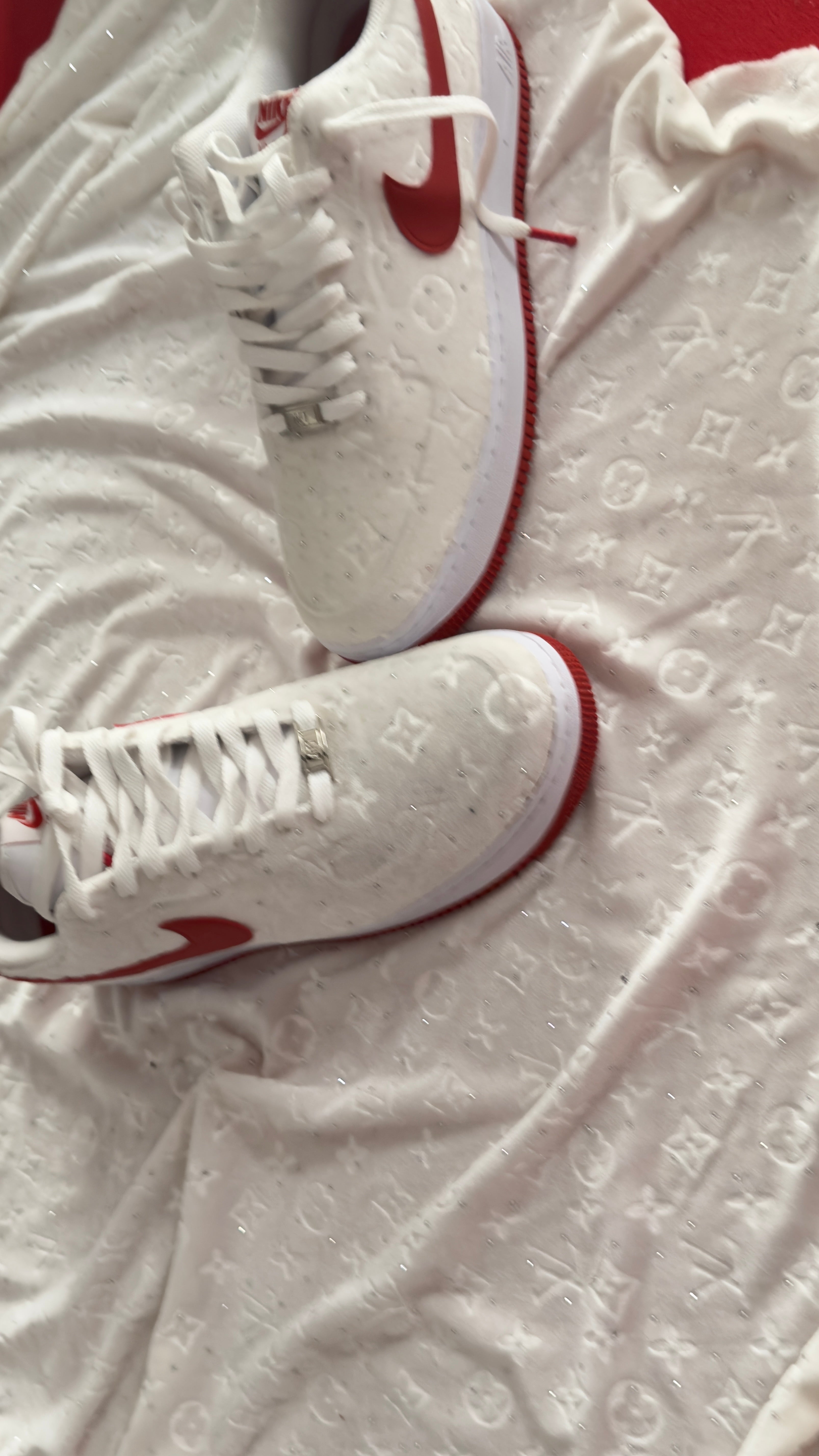 White Diamond velvet af1