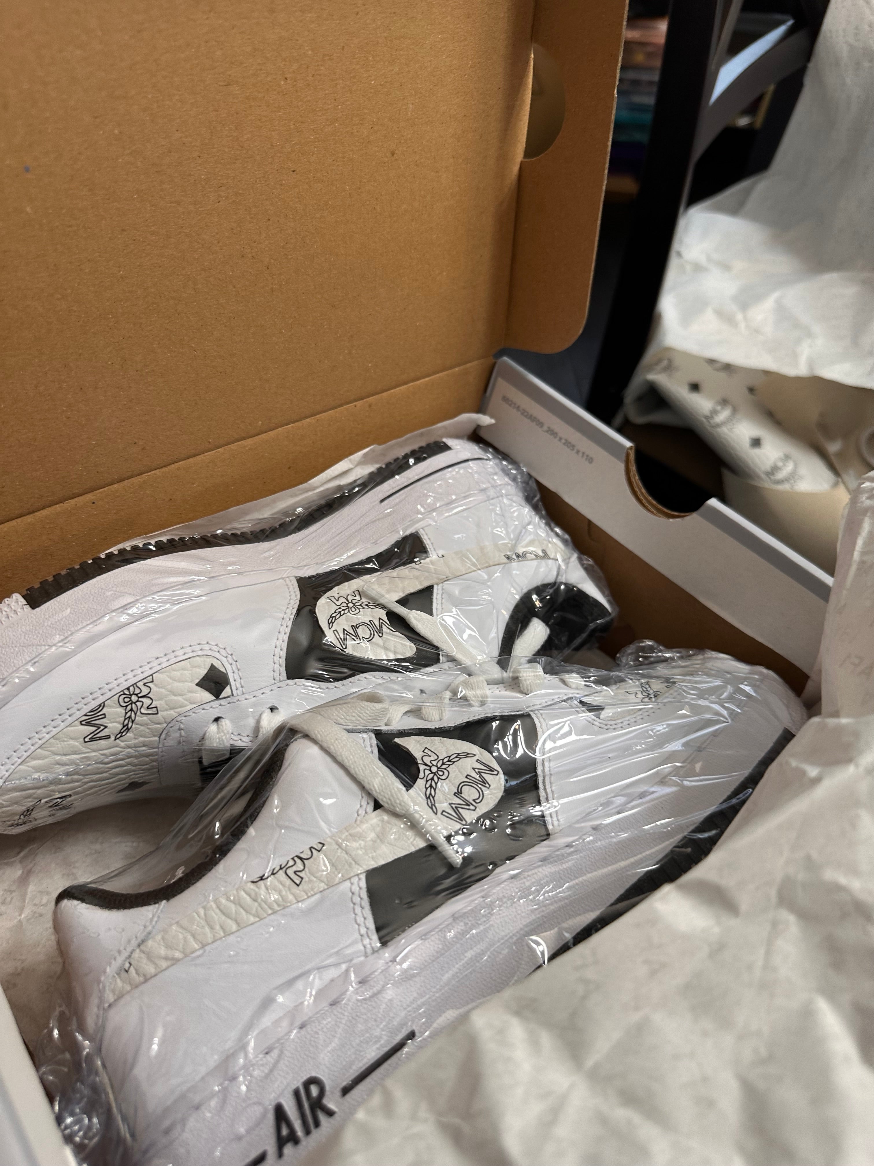 Black & White  AF1 M - MQ Customs