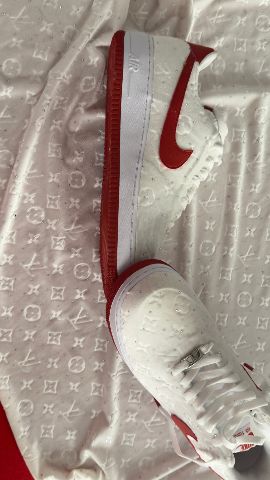 White Diamond velvet af1