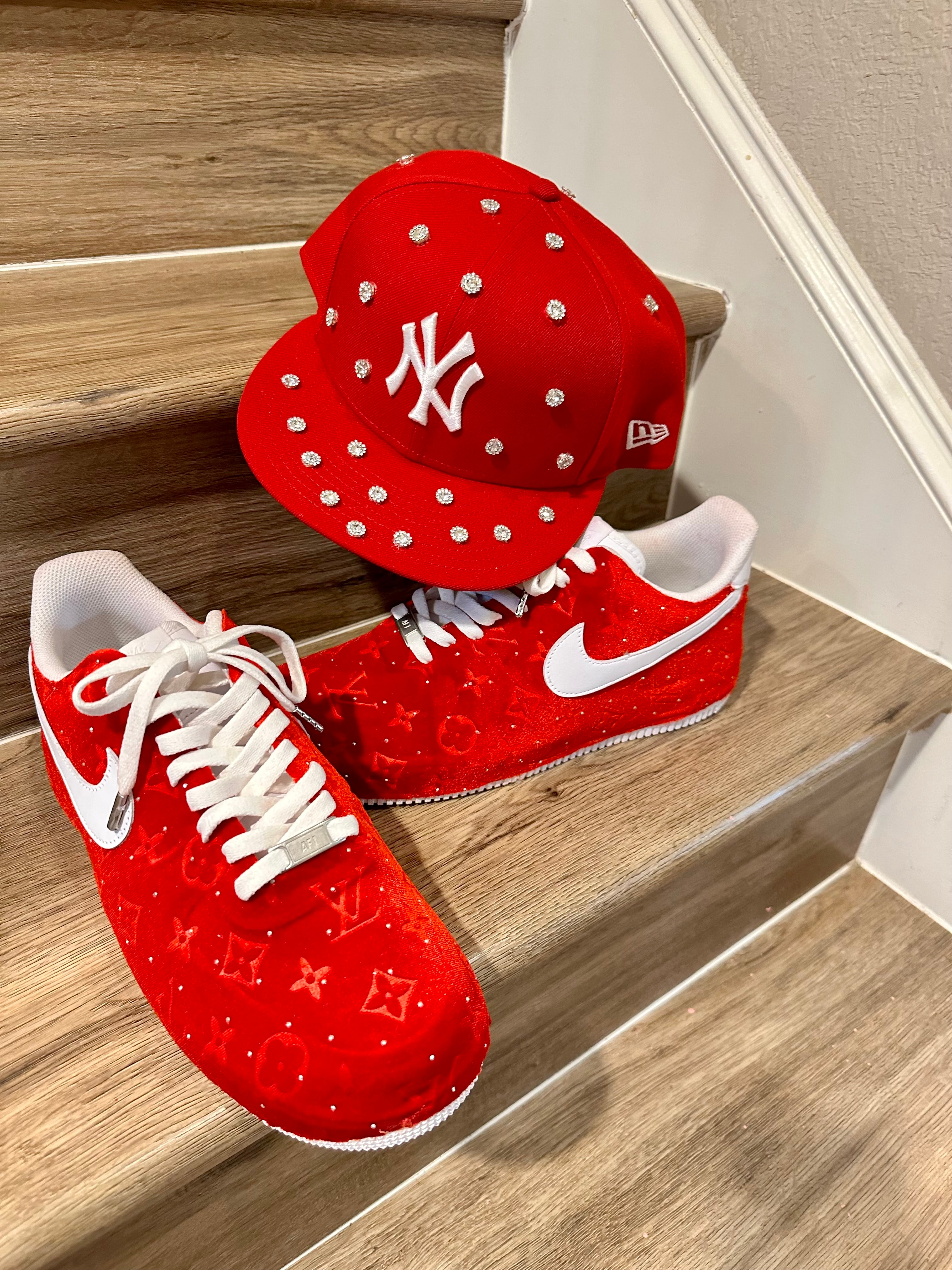 Red sparkle velvet AF1