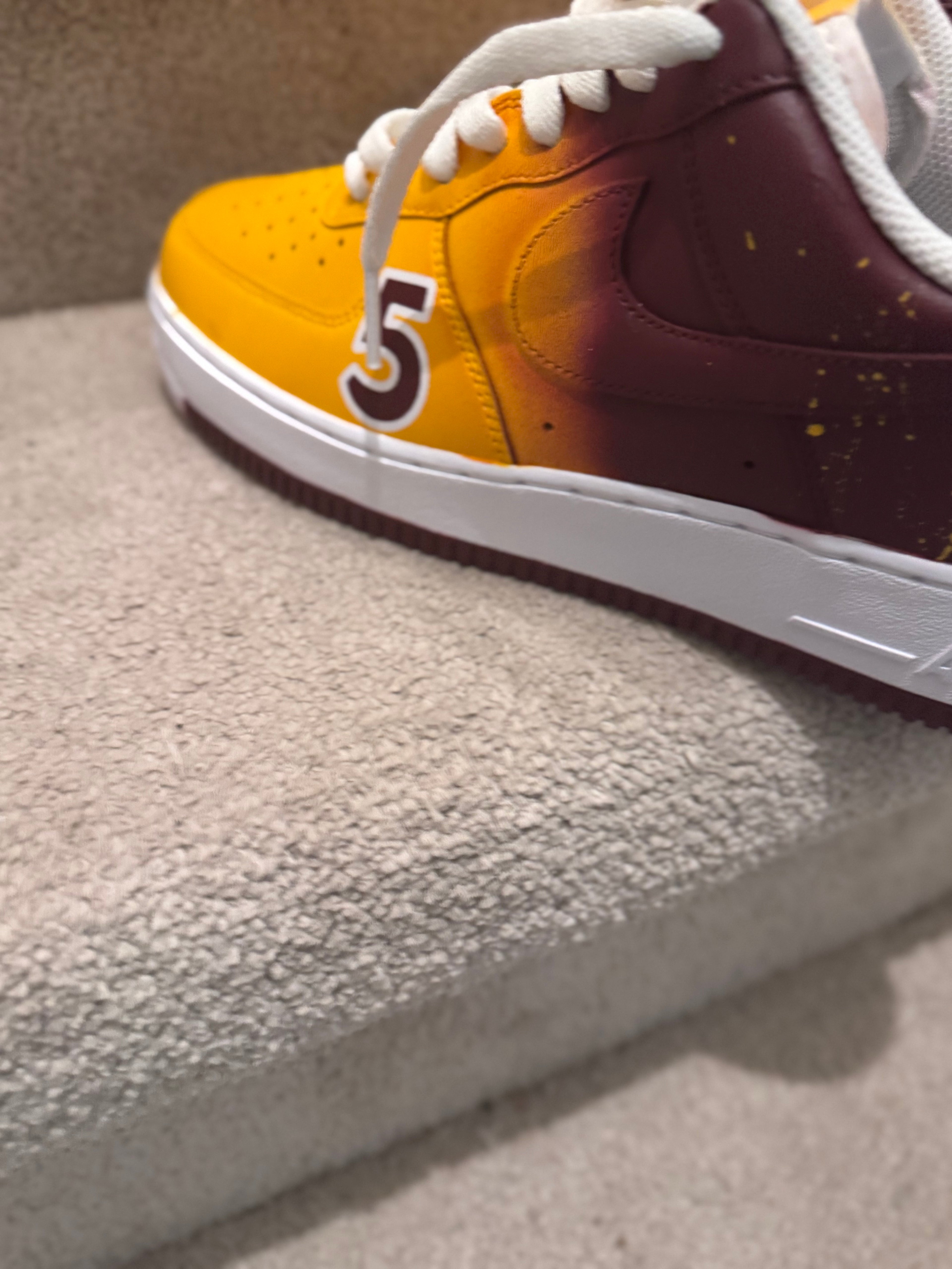 COMMANDER 2 TONE AF1